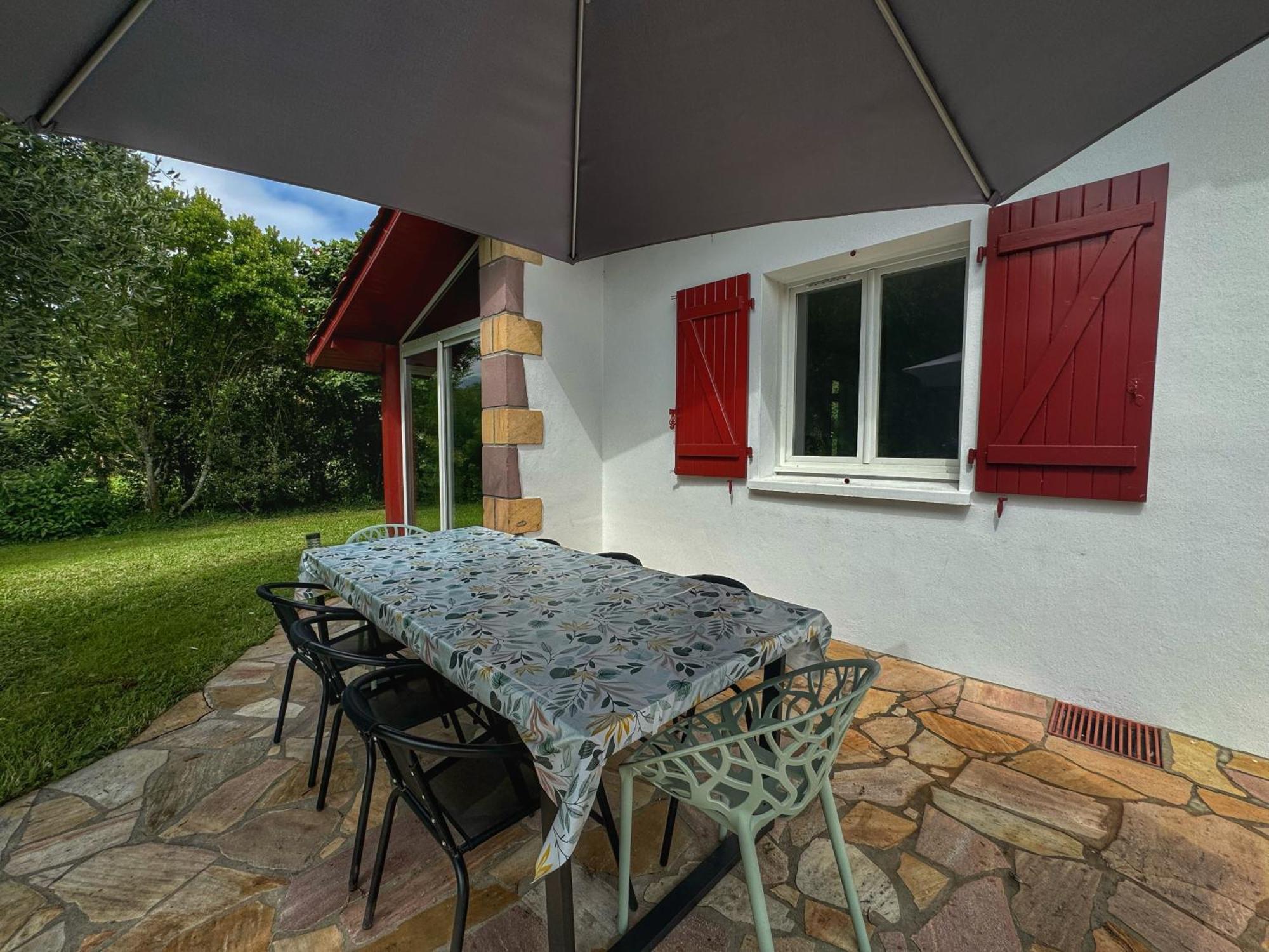 Maison Avec Piscine Caro  Bagian luar foto