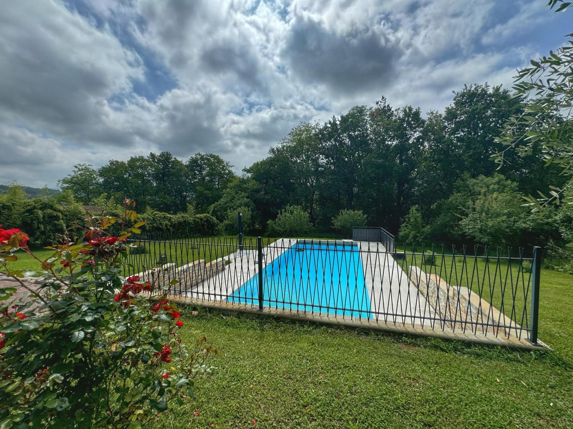 Maison Avec Piscine Caro  Bagian luar foto